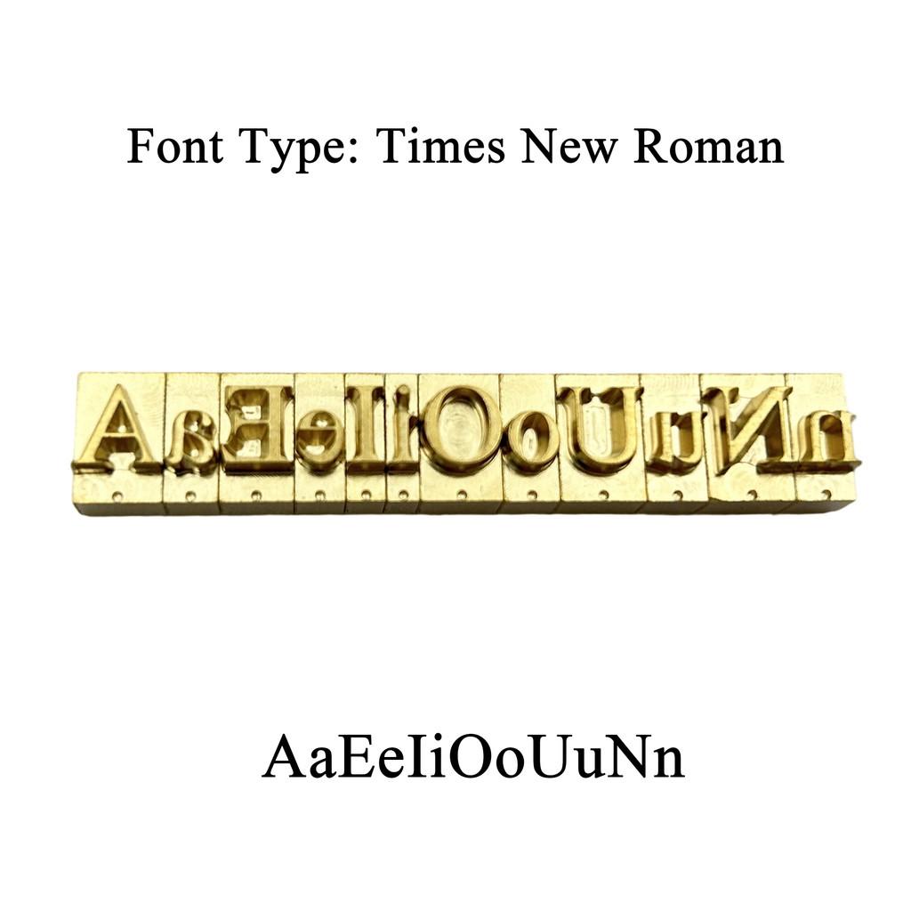 Mosazná raznice abecedy | 26 velkých + malých písmen, 10 číslic, 20 symbolů | Přizpůsobitelný nástroj pro ražení a bronzování peněženek/pouzder na telefony