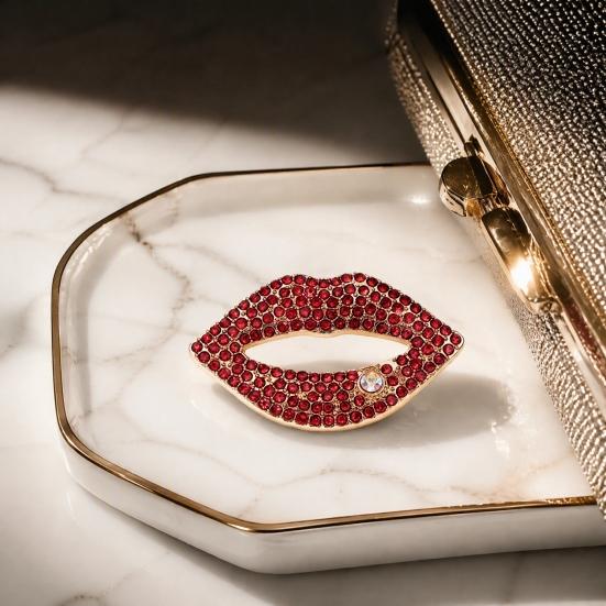Alloy Bags Pin Sexy Rhinestone Lip Brooch for Women, Red Shape Lapel Bag Decoration Pin, Clothing Accessory Suits Coats Scarves Shawls Pins