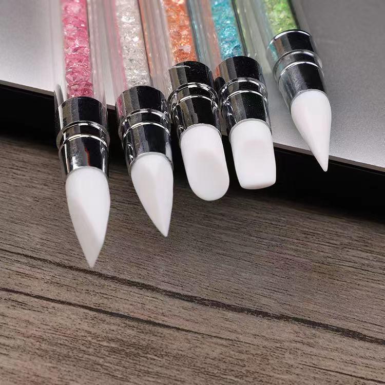 Dual-Head Silicone Nail Art Tool for Carving, Embossing, Gradient, Smudging, and Magic Mirror Effects