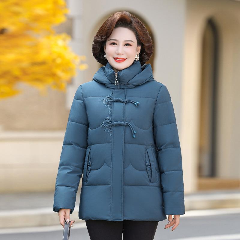 Nová bunda pro matku středního věku s vatovou výplní z prachového peří Zimní oblečení 50letá Dámská vatovaná bunda s kapucí Dámský kabát