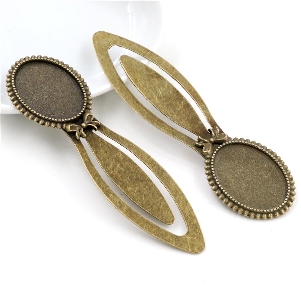 Neumodisches 2er-Set Lesezeichen (18 x 25 mm Innenmaß), antiksilberplattiert und bronzefarben, schlichtes Design, handgefertigt, Cabochon-Sockel, Kameenfassung