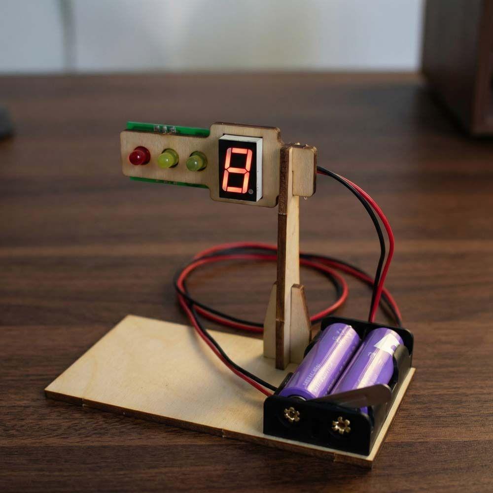 Wooden Traffic Light Model Handmade Craft Traffic Lights Model  Kids Education