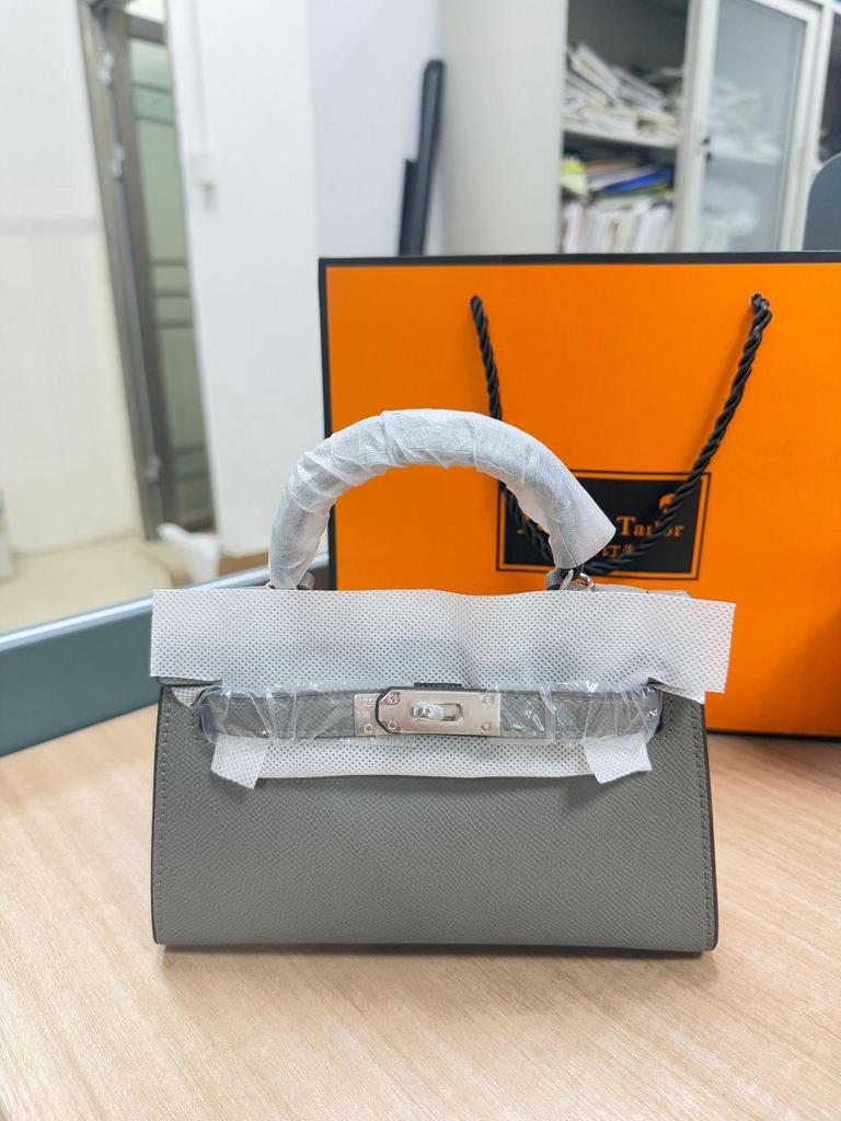 2025 Mini Kelly Tasche: Hochwertige Damen-Frühlings-/Sommer-Schulter-, Crossbody- und Handtasche der zweiten Generation