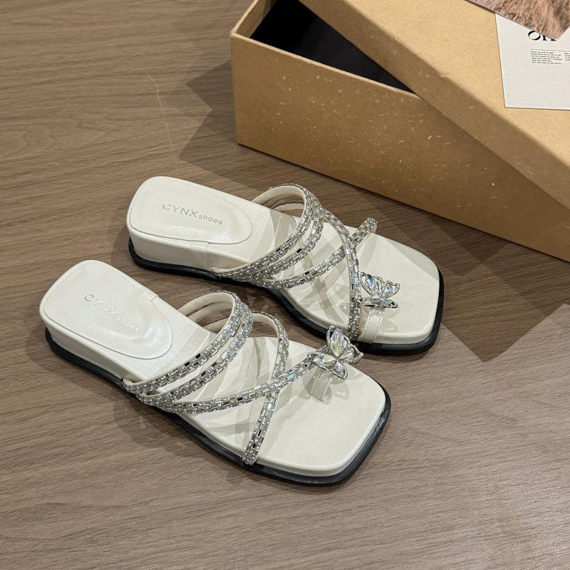 2025 new Korean version of rhinestone flat-bottomed slippers women's Mary Jane shoes breathable butterfly soft-soled slope heel cool slippers tide
