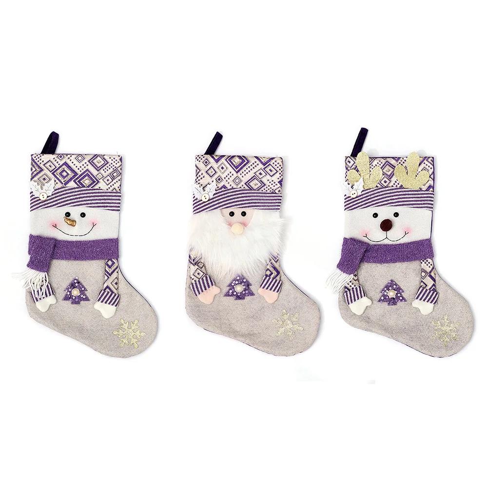 Feiertags-Dekorationssocken lila Weihnachtsstrümpfe mit Weihnachtsmann-Design groß 45cm zur Aufbewahrung und Heimdekoration