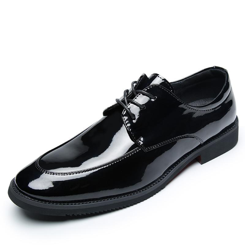 2025 direct supply men's business casual leather shoes British leather patent leather men's shoes round head dress single shoes wedding shoes