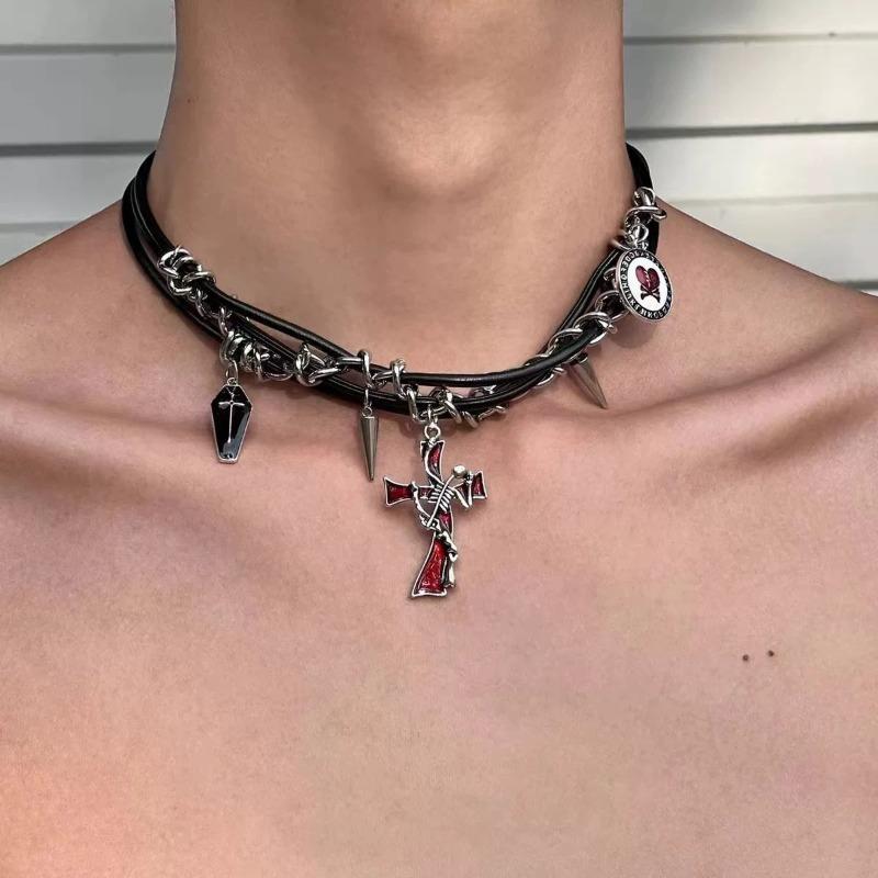Heavyweight Stylish Cool Irregular Cross Star-shaped Necklace for Both Men and Women, Collar Chain