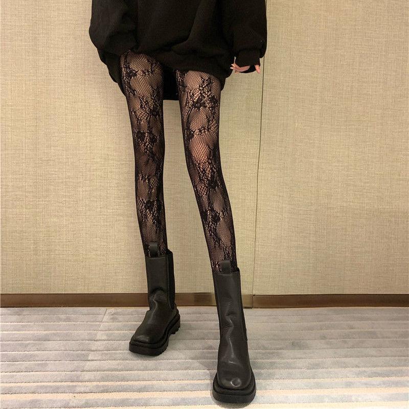Hot Tights Japanese Lolita Retro Floral Rattan White Stocking Classic Hollowed Out Lace Mesh Stockings Bottomed Pantyhose