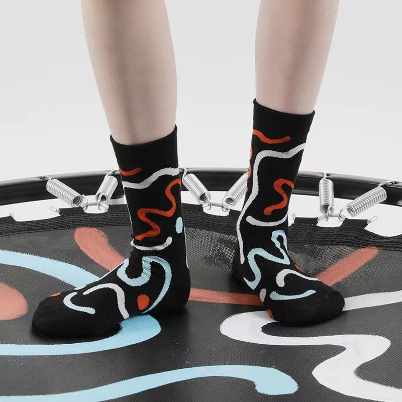 Women's Mid-calf Socks Symbol Space Trendy Socks Student Women's Socks Pop Style Line Socks