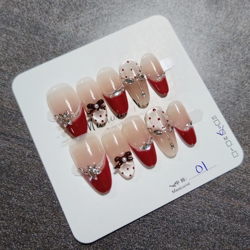Handcrafted Short Wearable Nail Art Stickers - High-End Boutique False Nails