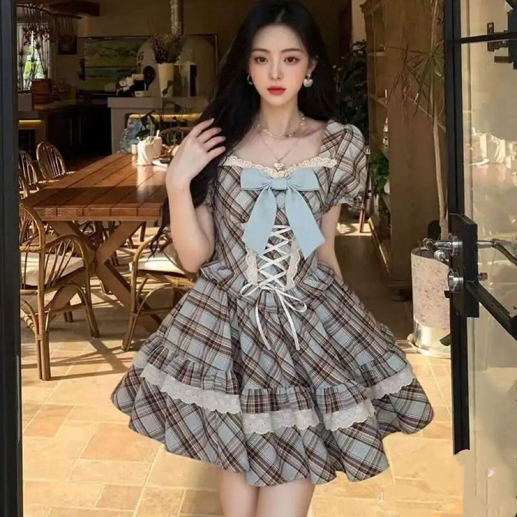 New sweet age-reducing small retro plaid lace bow strap waist square neck princess dress
