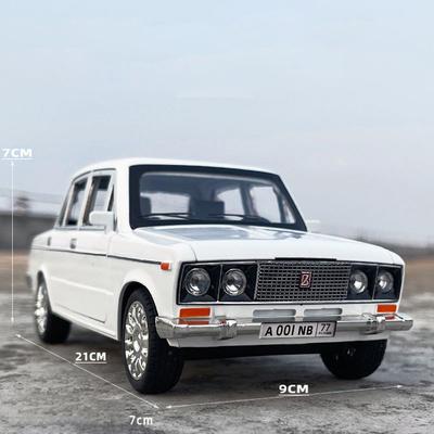1:18 LADA 2106 Alloy Die Cast Toy Car Model Sound and Light Children's Toy Collectibles Birthday Gift