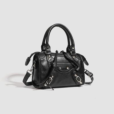 Premium Rivet Spice Girl Wind Bag Women's New Textured Boston Handbag Niche One Shoulder Crossbody Locomotive Bag