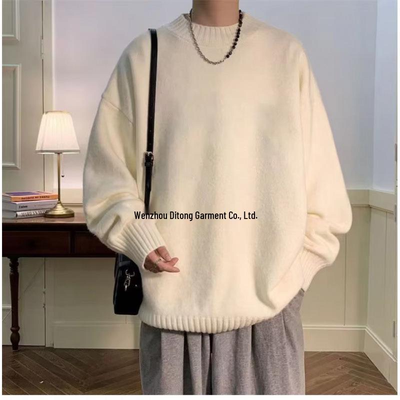 Men's Autumn Round Neck Sweater: Trendy, Handsome, Versatile Solid Color Hong Kong Style Casual Loose Top