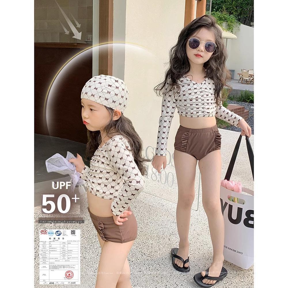 

2024 Girls Korean Style Long Sleeve Split Swimsuit with Sunscreen Protection 130