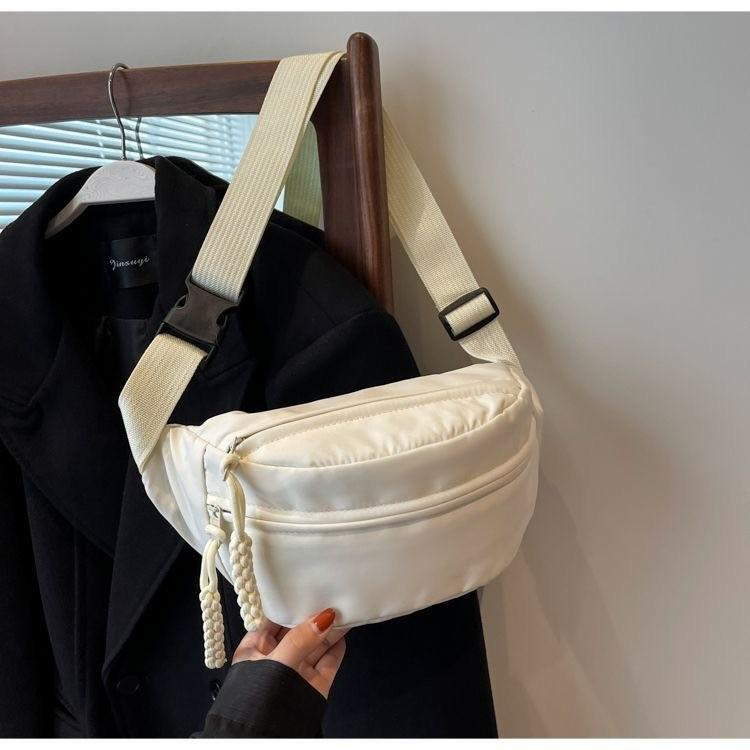 

Nylon casual bag women s new trendy messenger bag summer sports breast bag niche versatile waist one size fits all белый