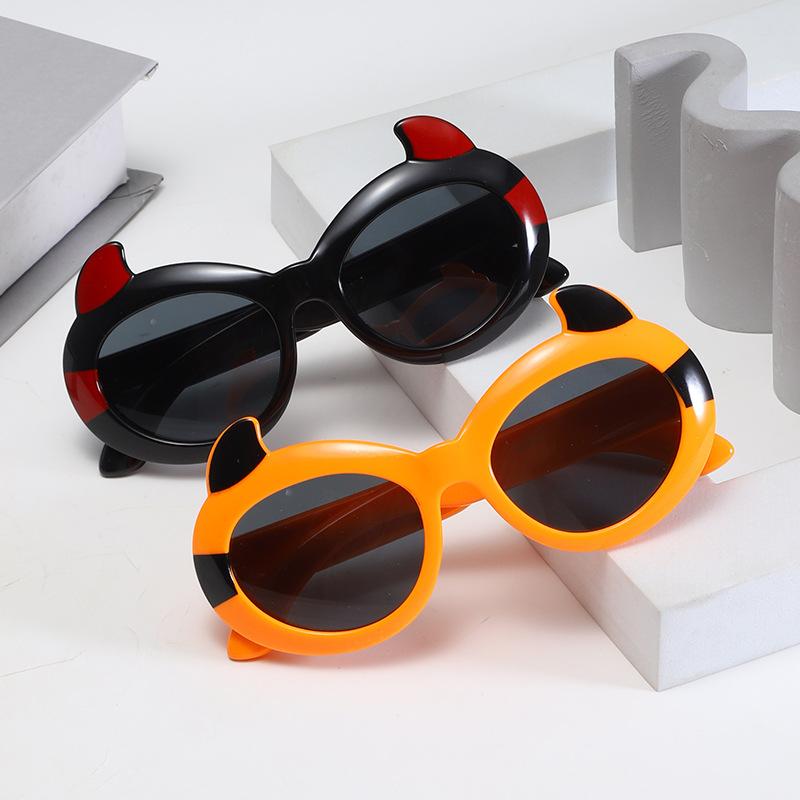 New little devil funny children's sunglasses personality cool cute anti-ultraviolet sunglasses for boys and girls concave shape