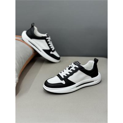 Neue bequeme Schuhe, Sportschuhe, atmungsaktiv und bequem zmd