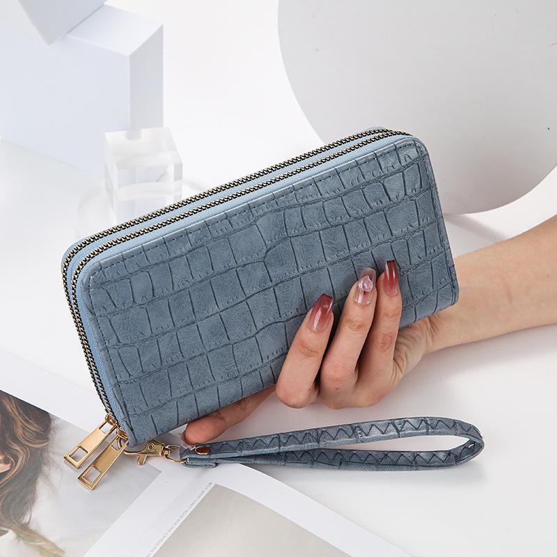 Women's Crocodile Pattern Double Zipper Clutch Wallet - 2025 European & American Fashion Style.