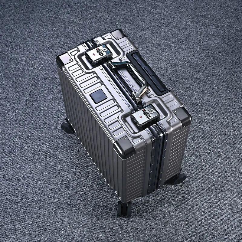 Li Shen Lightweight Carry-On Luggage