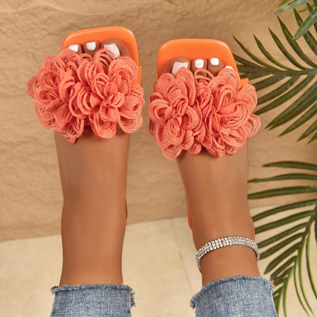 Large size slippers women's 2025 summer new women's fashion flower one-word casual flat-bottomed beach cool slippers