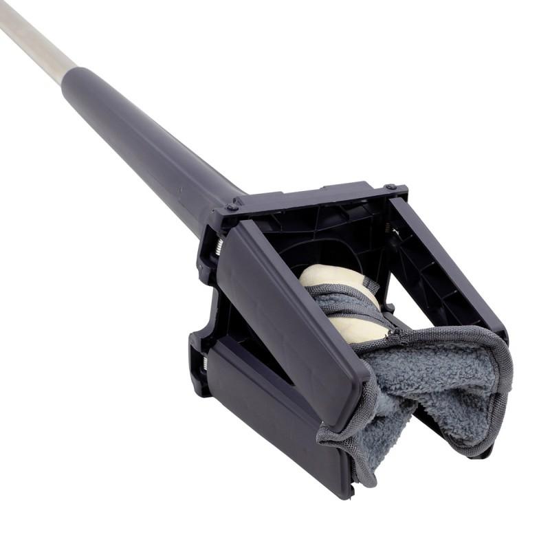 WMC Mop with butterfly wringing mechanism + squeegee + 3 attachments