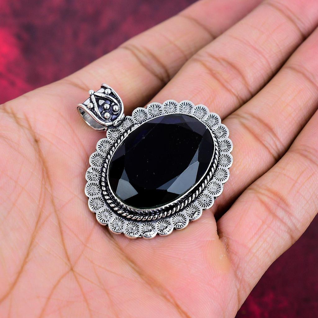 Pingente de espinélio preto, pingente de prata esterlina sólida 925, joias artesanais com pedras preciosas, presentes para esposa, pingente novo