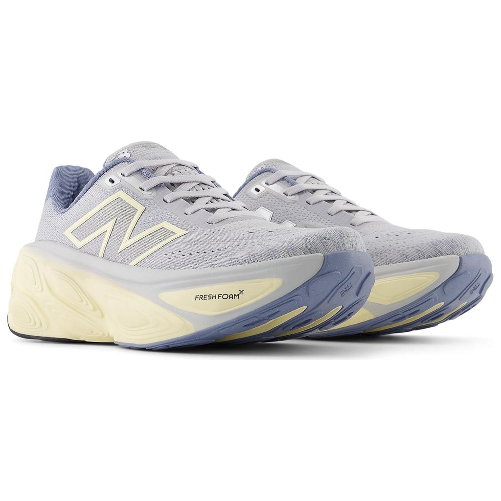 New Balance Fresh Foam X More V5 Fashion Versatile Durable Low-Top Short Distance Running Shoes Women running shoes Gray Purple WMORCE5