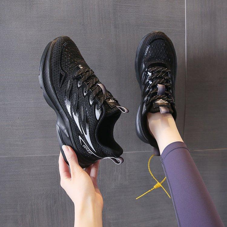 Women's shoes, sports shoes, soft soles 2025 new autumn breathable and lightweight military training cushioning casual mesh running shoes women