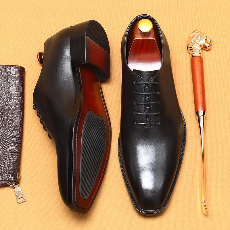 [Předprodej Non-Spot] Kožené boty Pánské originální kožené britské obchodní šaty Ručně vyráběné špičaté šněrovací boty Oxford