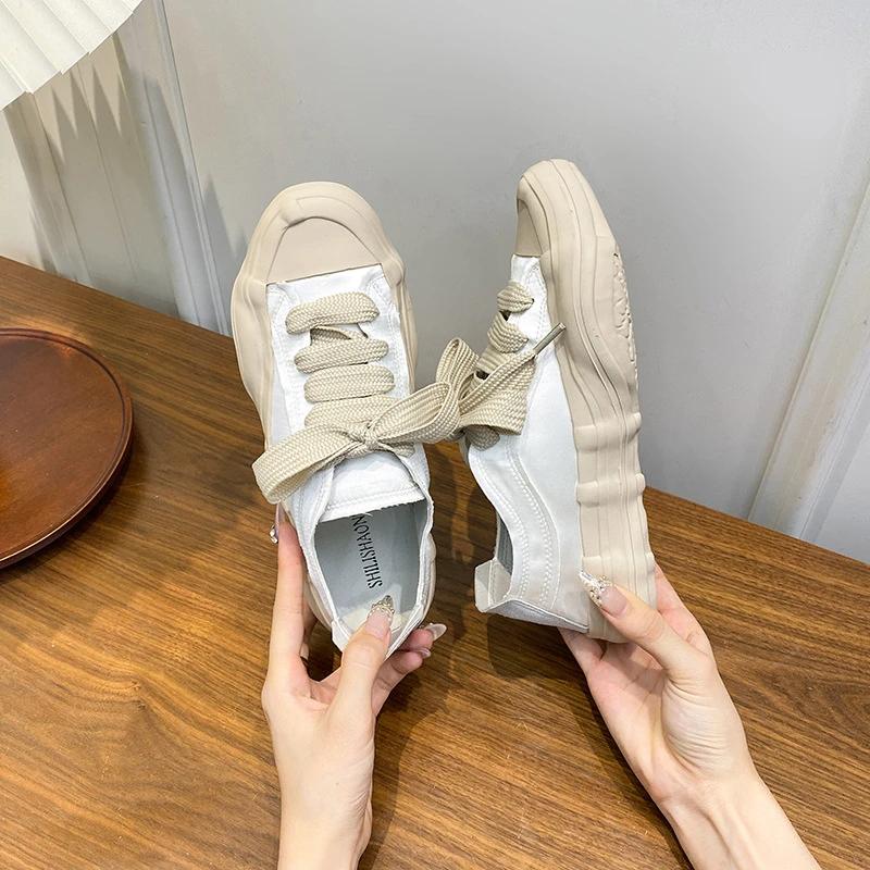 Nové prodyšné retro plátěné boty pro ženy, hedvábný satén, kulatá špička, na šněrování, silná podrážka, neformální dámské boty