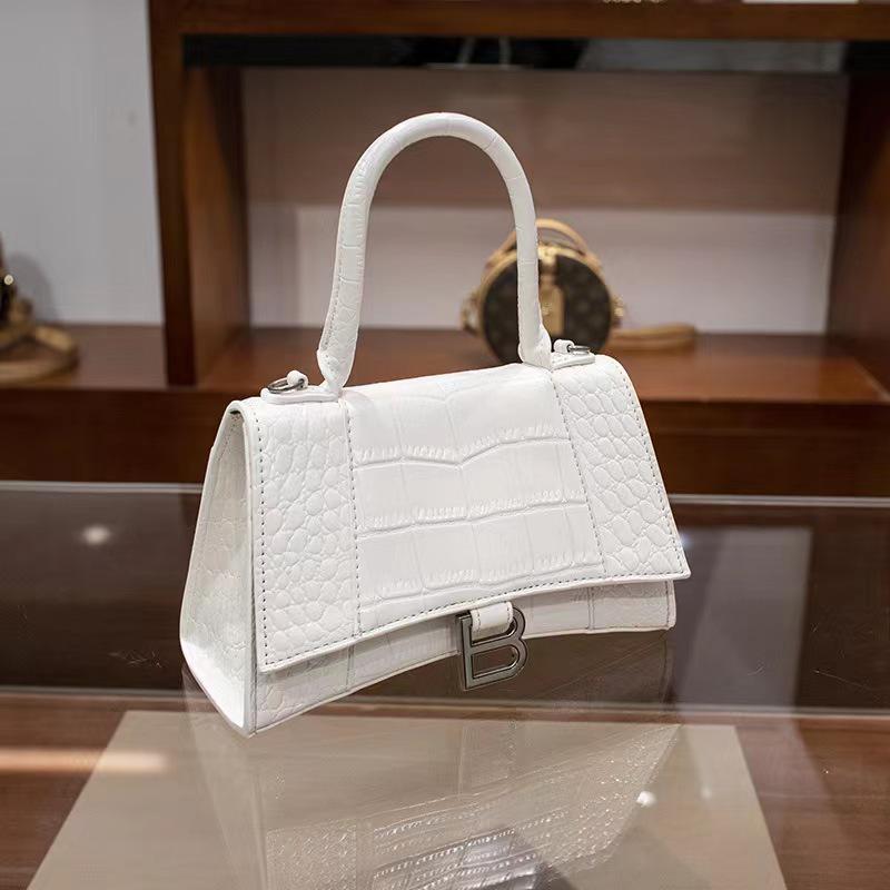 Early Spring High-End Niche Baguette & Crossbody Hourglass Handbag
