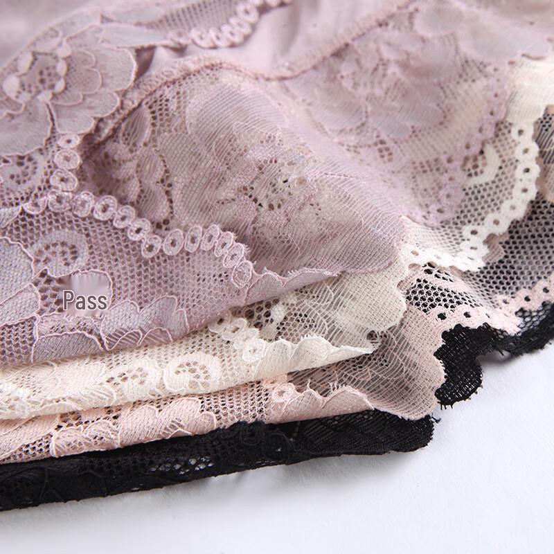 Jin San Ta Women's Seamless Lace Silk Briefs NZF7A204