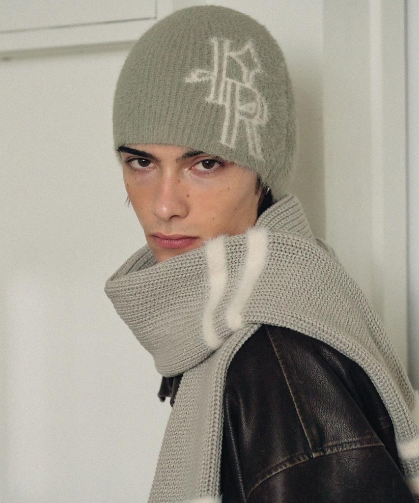 Ledeoli Fluffy Knit Beanie [Light Khaki]