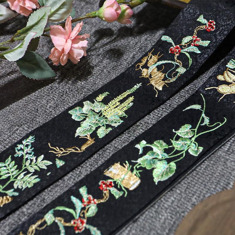 Left/Right Chinese Style Embroidered Lace Trim Fabric Collar Decoration for Hanfu Ancient Costume Skirt DIY Sewing Accessories