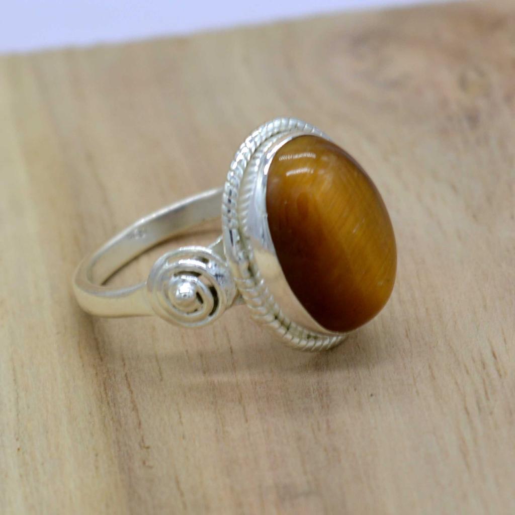 Pierścionek z kamieniem tygrysie oko, Srebro 925, Ręcznie robiony prezent dla niej, Wyjątkowy prezent na Dzień Matki dla mamy