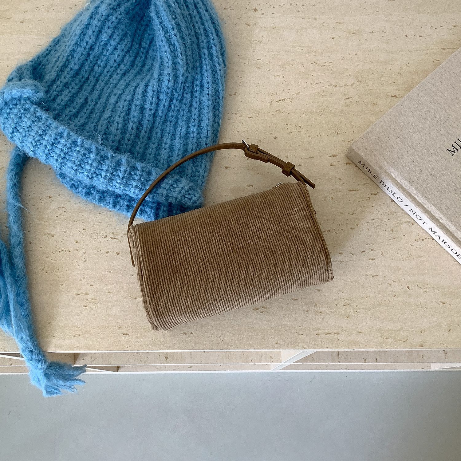 

Vintage Corduroy Women Handbags Small Shoulder Crossbody Bag Designer Bags for Women Phone Flap Purses Female