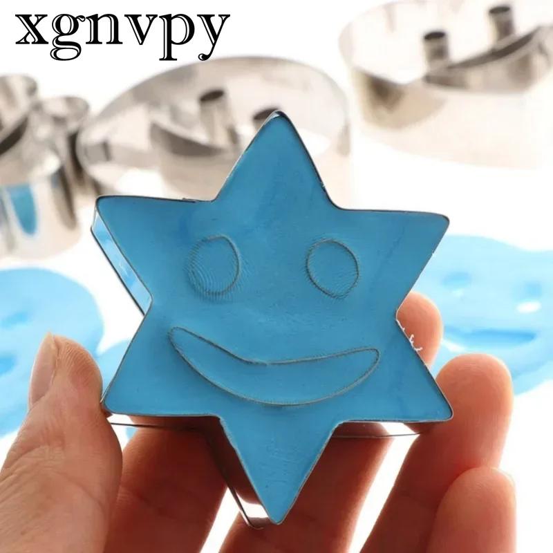 xgnvpy 4Pcs Smile Face Steel Baking Mold Biscuit Cutter Cake Tool Kitchen Accessories Baking Supplies