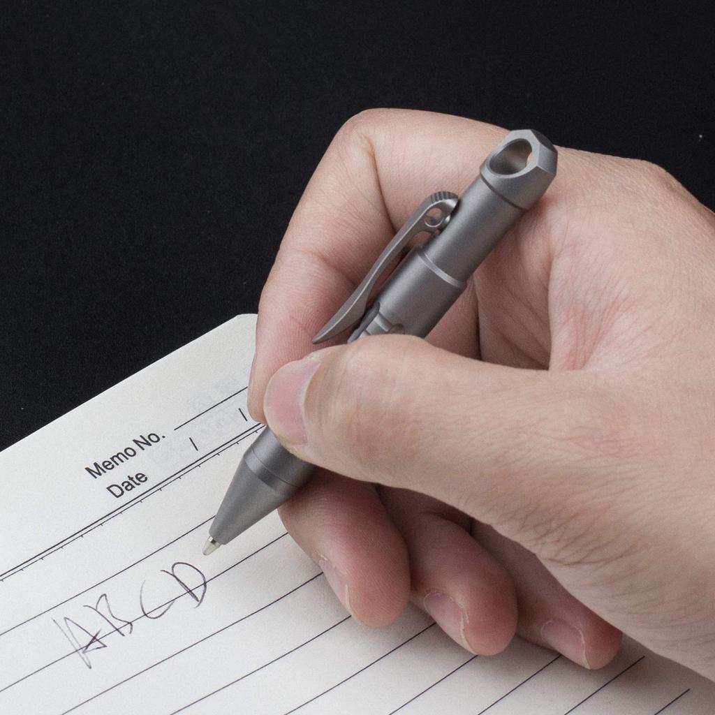 Bolígrafo de titanio TIMULTI con mecanismo de cerrojo, tipo llavero, mini EDC, para aliviar el estrés, aliviar los hábitos manuales y mejorar la concentración. (gris) (KP3/88 mm)