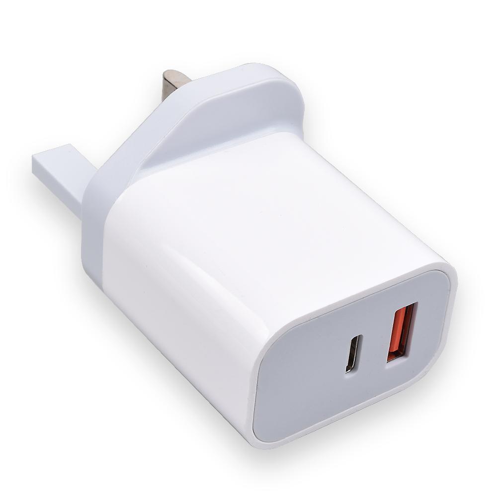 UK  White Plug Type C PD 20W Fast Charging Phone Charger for IPhone Samsung