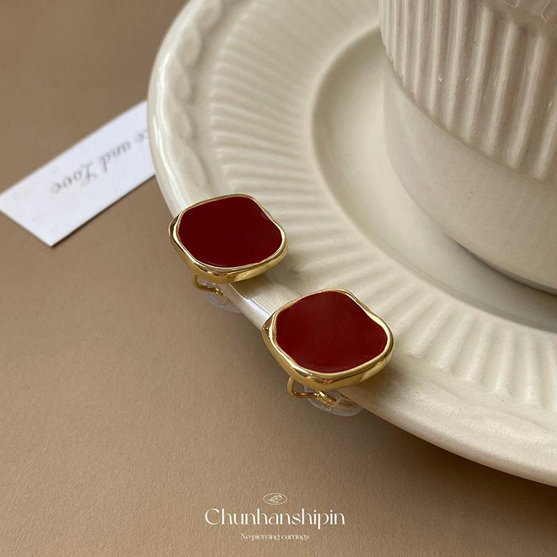 Retro Burgundy Square Drip Glaze Autumn and Winter Stud Earrings, Advanced Ear Clips Without Holes, Exquisite Earrings,light Luxury Earrings