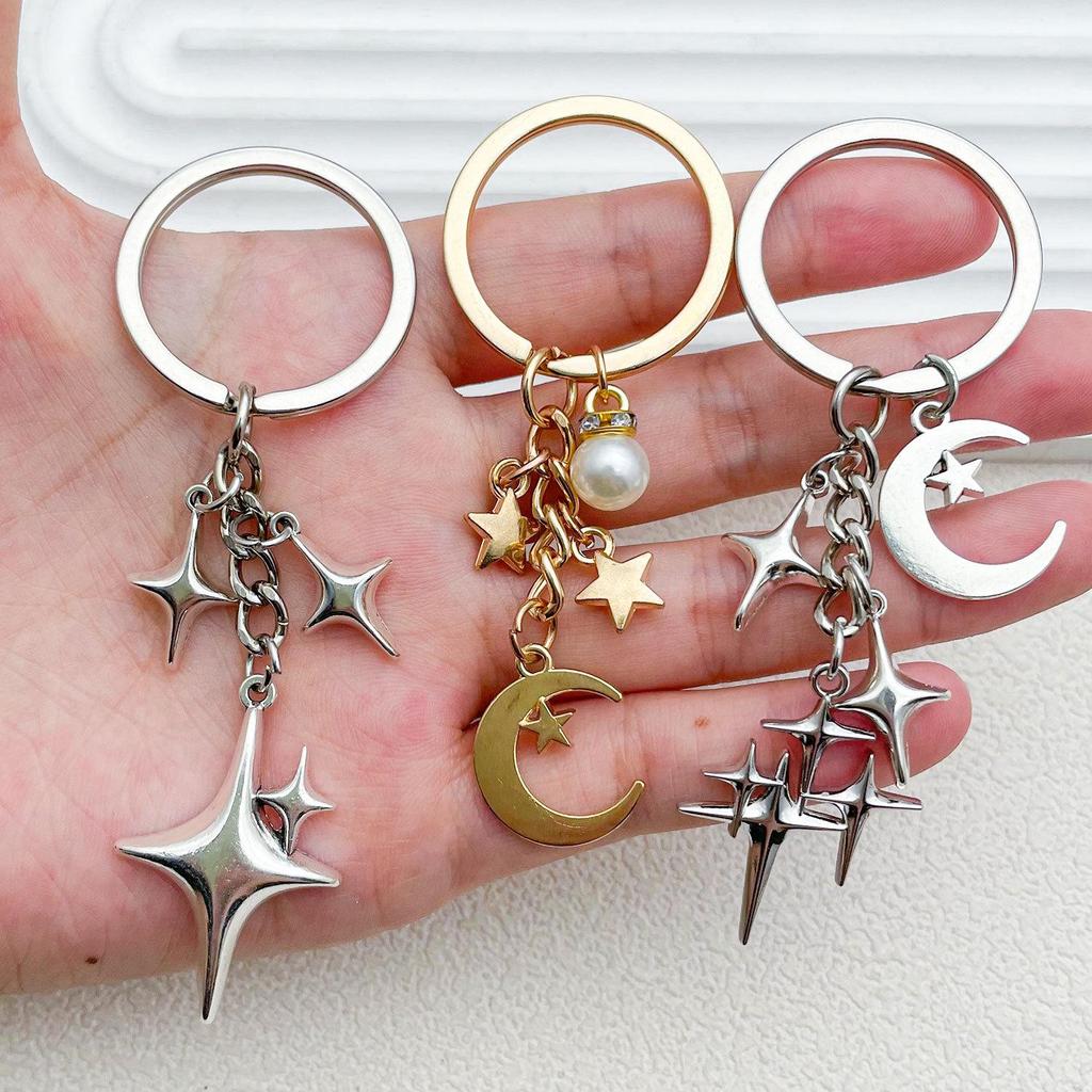 Trendy Four-Point Star & Moon Keychain Pendant: Simple Bag Decoration