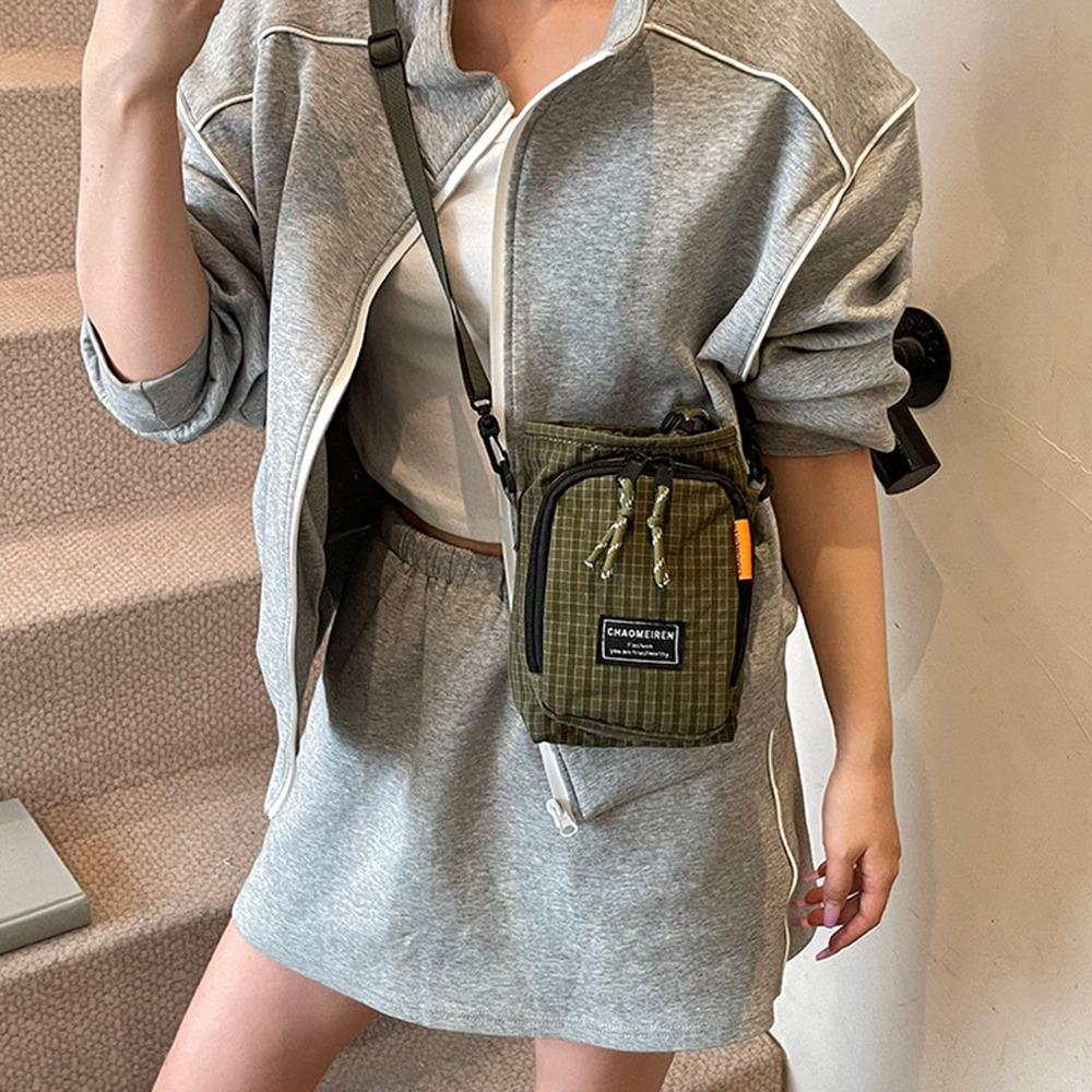 Large Capacity Nylon Crossbody Bag Adjustable Strap Mobile Phone Pouch  Outdoor