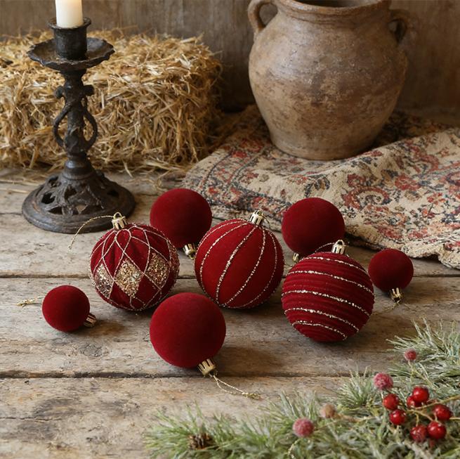 36-Piece Wine Red Velvet Christmas Bauble Set – 8cm/6cm/4cm Flocked Tree Ornaments with Gold Detail
