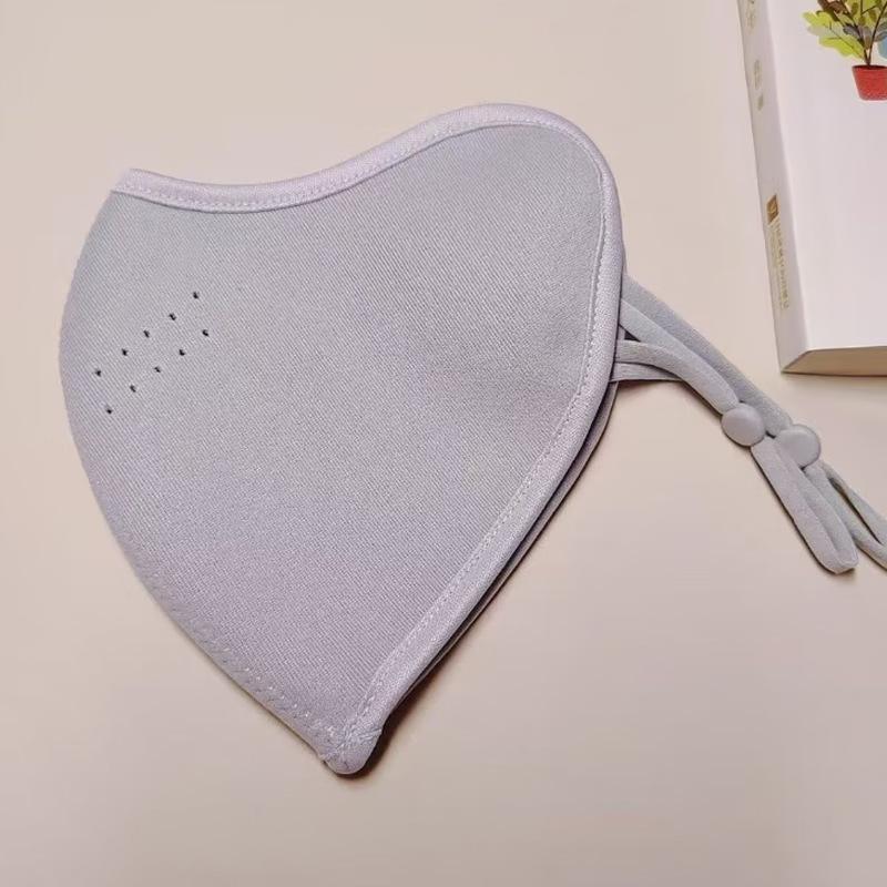 Three-Dimensional Warm Mask: Australian Wool, Winter Protection, Breathable Design, Makes Face Look Smaller.