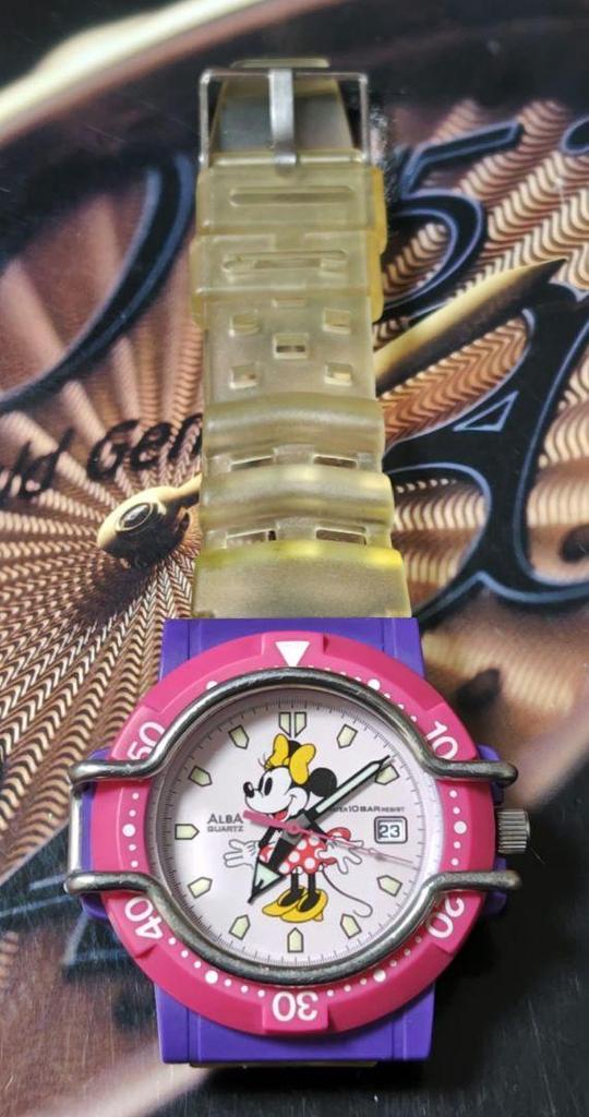[USED] Seiko Alba Minnie Mouse Disney Wristwatch, Out of Print, Rare, Still Working