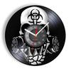 Schädel-Kopf-Vinyl-Schallplatten-Wanduhr im Alter von Skelett-Kopf-Wanduhr, Skelett-Vampir-Männer, Halloween-Dekor, Wandbehang-Uhr