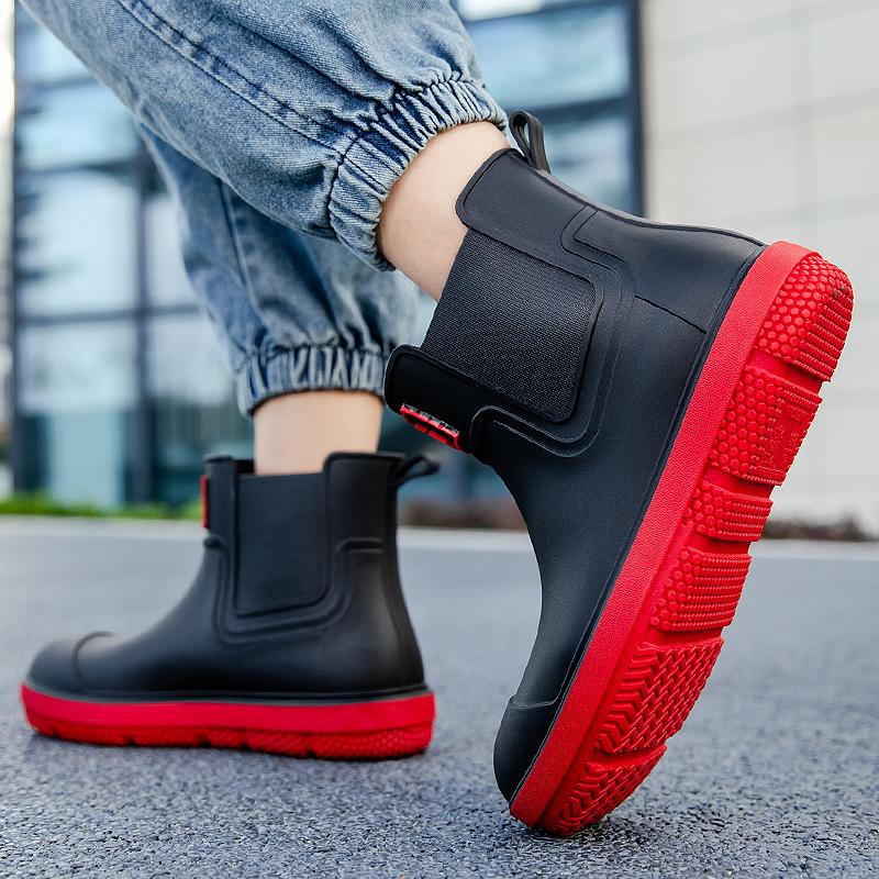 Herrenmode Rutschfeste Wasserdichte Kurze Regenstiefel für Küche und Arbeitssicherheit
