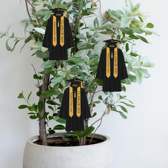 2D Personalized Graduation Ornaments Class of 2025 Graduation Gown Hanging Decoration Custom Name Year Acrylic Keepsake High School College Grad Gift