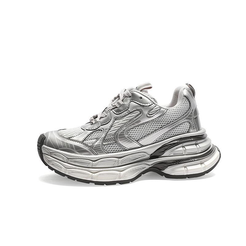 

Женские легкие кроссовки с двухслойной сеткой — универсальные, с толстой подошвой в стиле Old Dad 40 серебряный